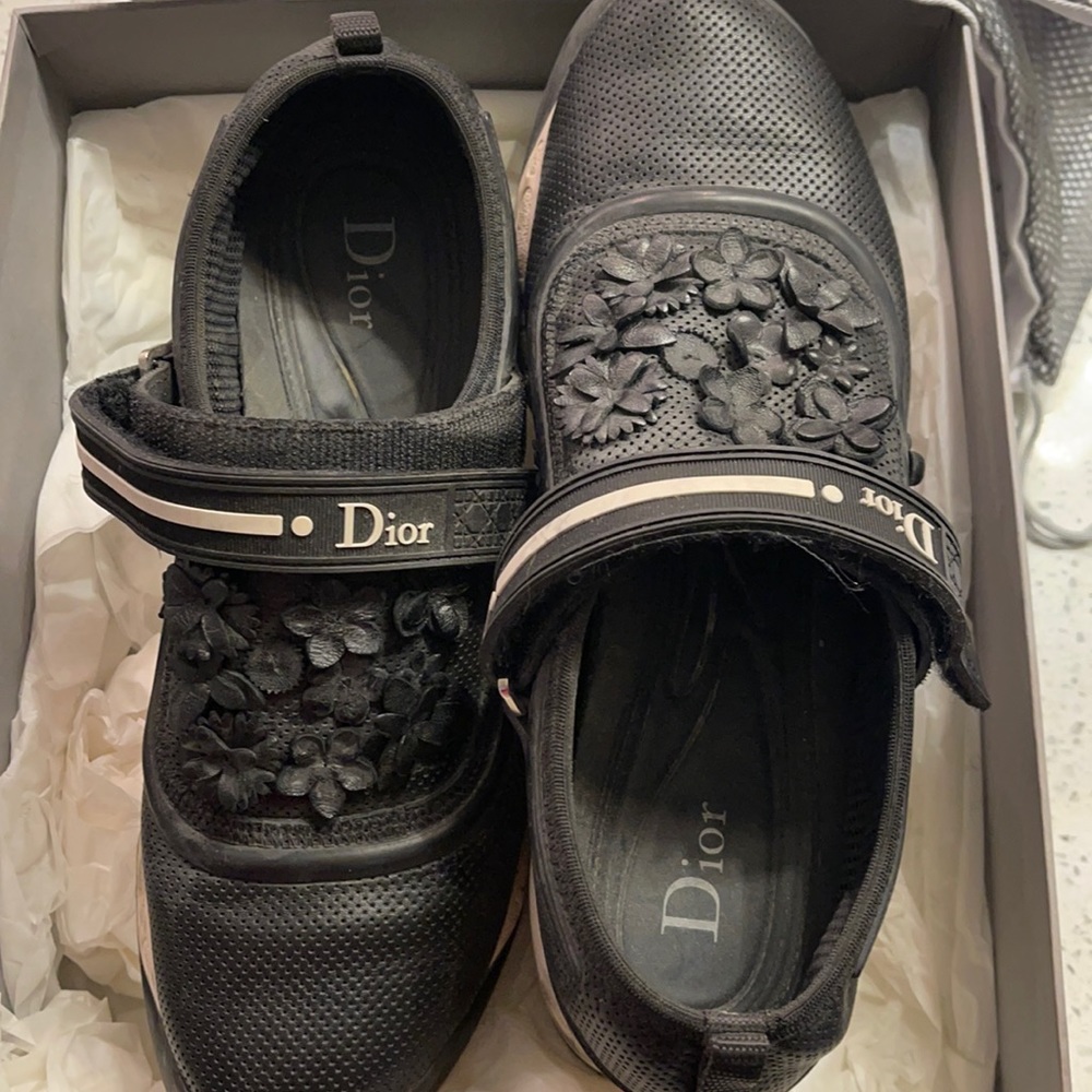 Dior sneakers